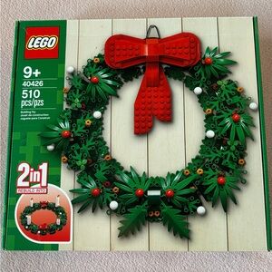 Lego Holiday Wreath with Red Bow and Green Foliage